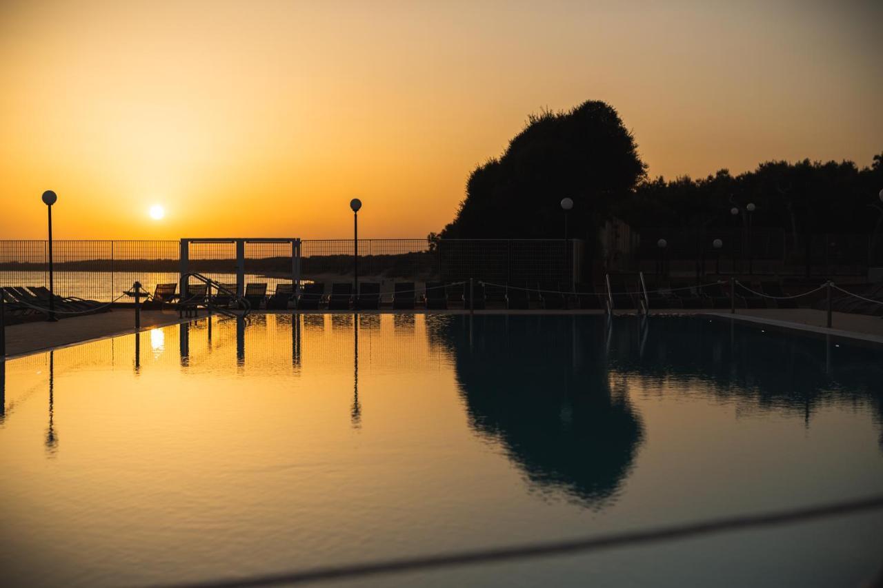 Apulia Hotel Taranto Ara Solis Lido Azzurro Екстер'єр фото