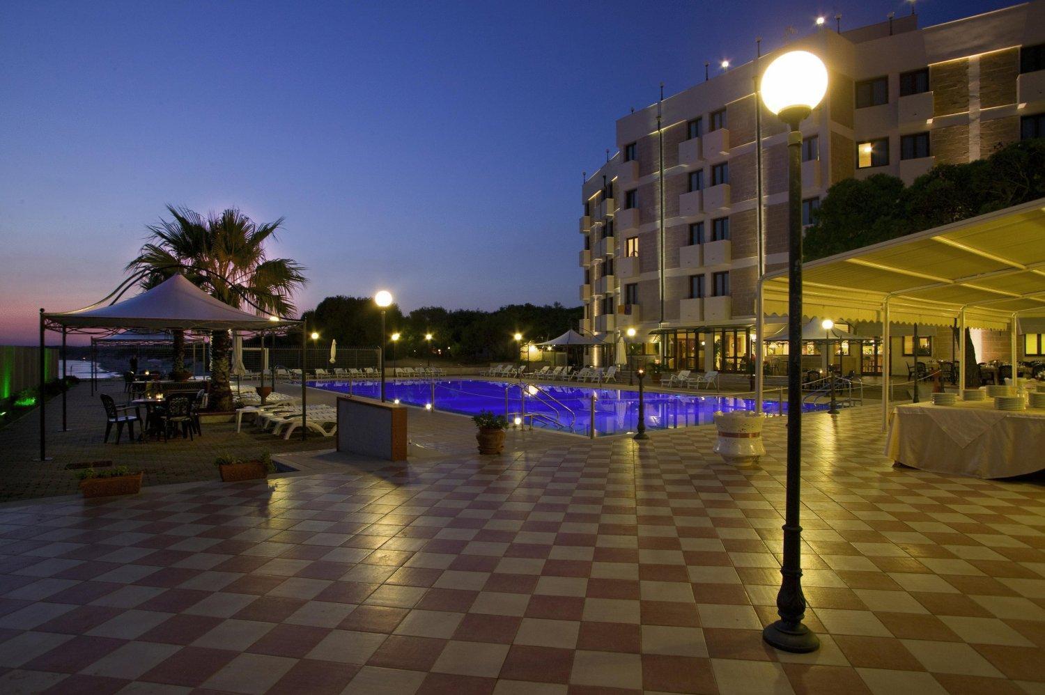 Apulia Hotel Taranto Ara Solis Lido Azzurro Екстер'єр фото