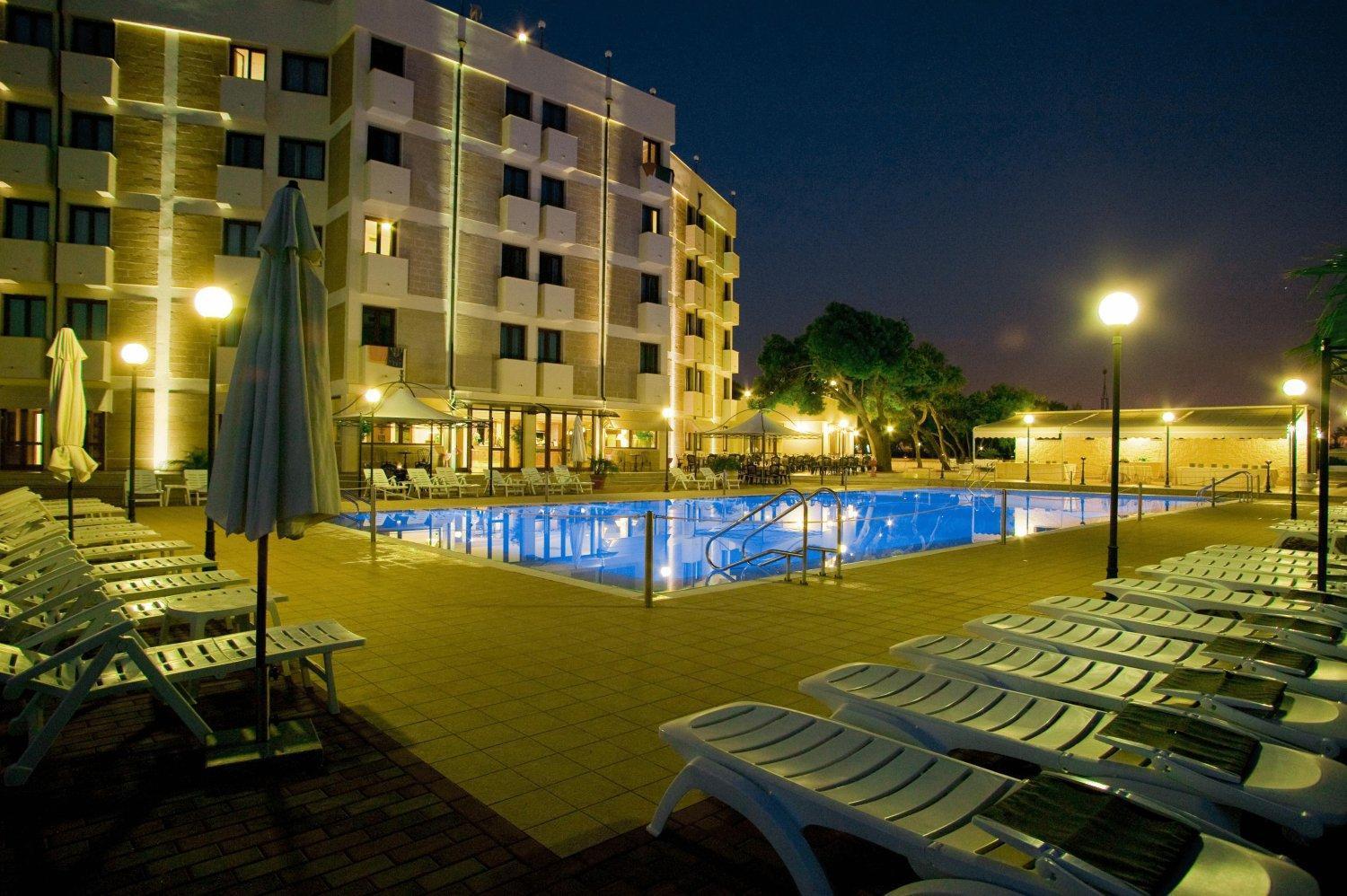 Apulia Hotel Taranto Ara Solis Lido Azzurro Екстер'єр фото